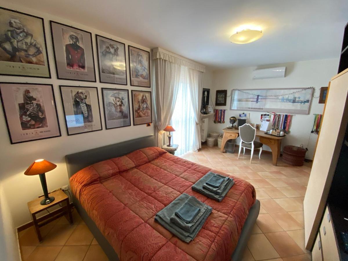 Stanza Con Vista Mare Bari Exterior photo