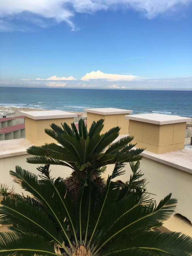 Stanza Con Vista Mare Bari Exterior photo